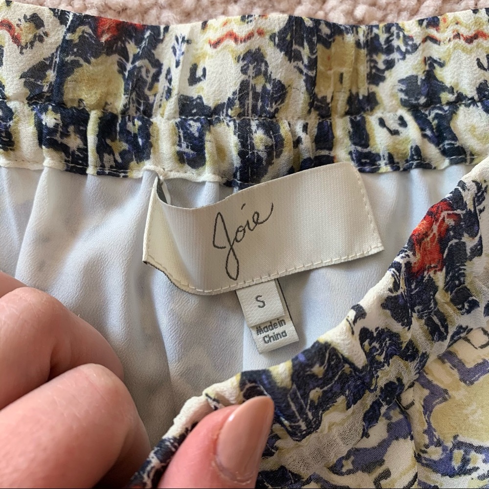 Joie Drawstring Patterned Shorts - image 3